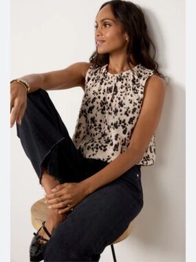 Anthropologie Cloth & Stone Elastic Shirred Blouse